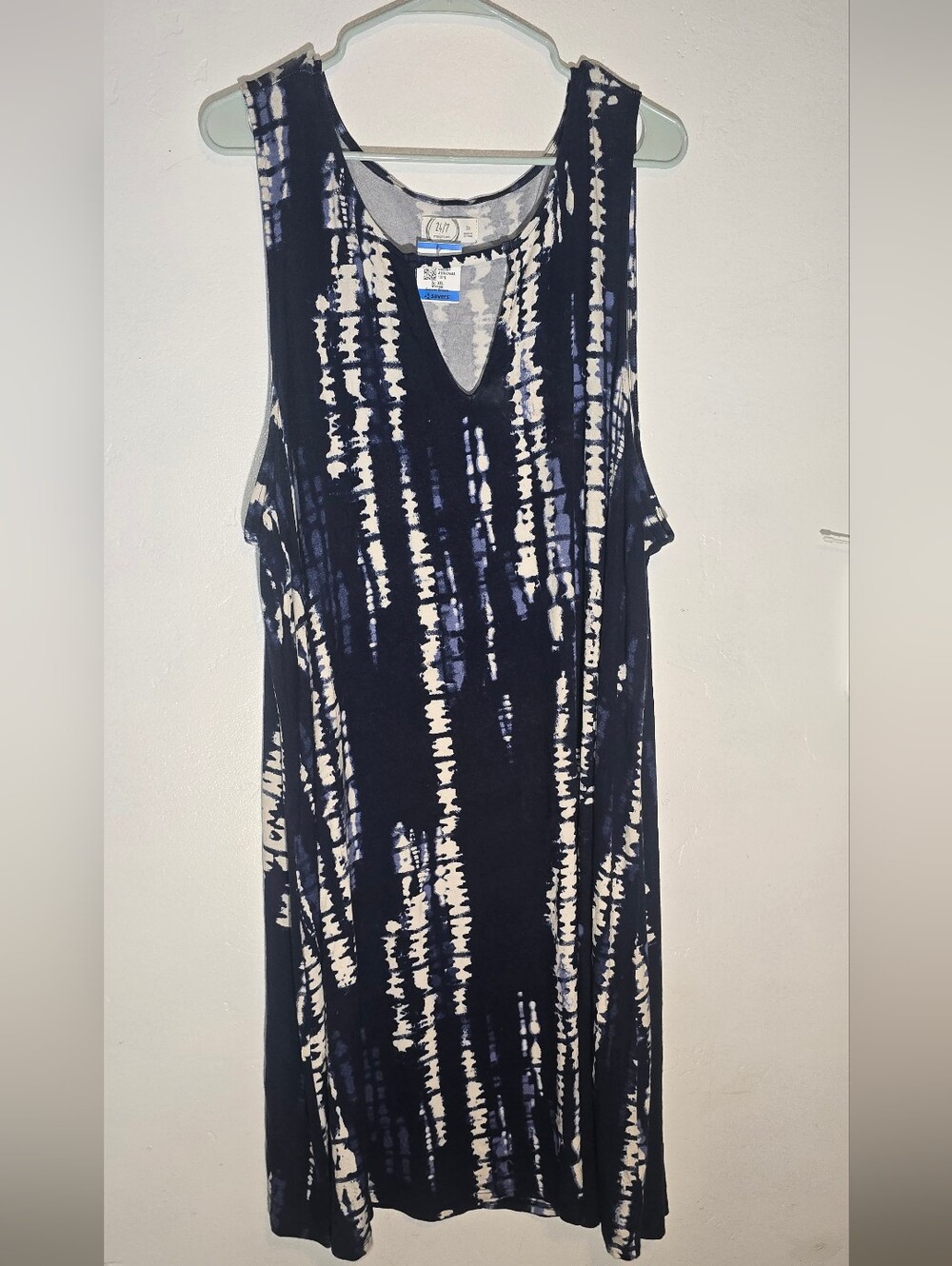 Sleeveless Tie-Dye V-Neck Maxi Dress - Navy & White